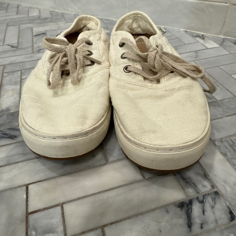 WOMENS SANUK Avery Lace Hemp in Washed White size W9